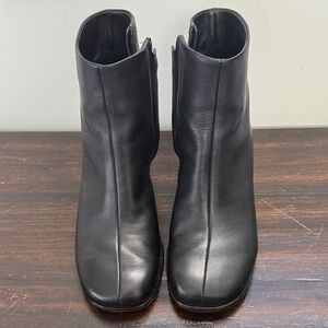 Vince Black Leather Ankle Boots
